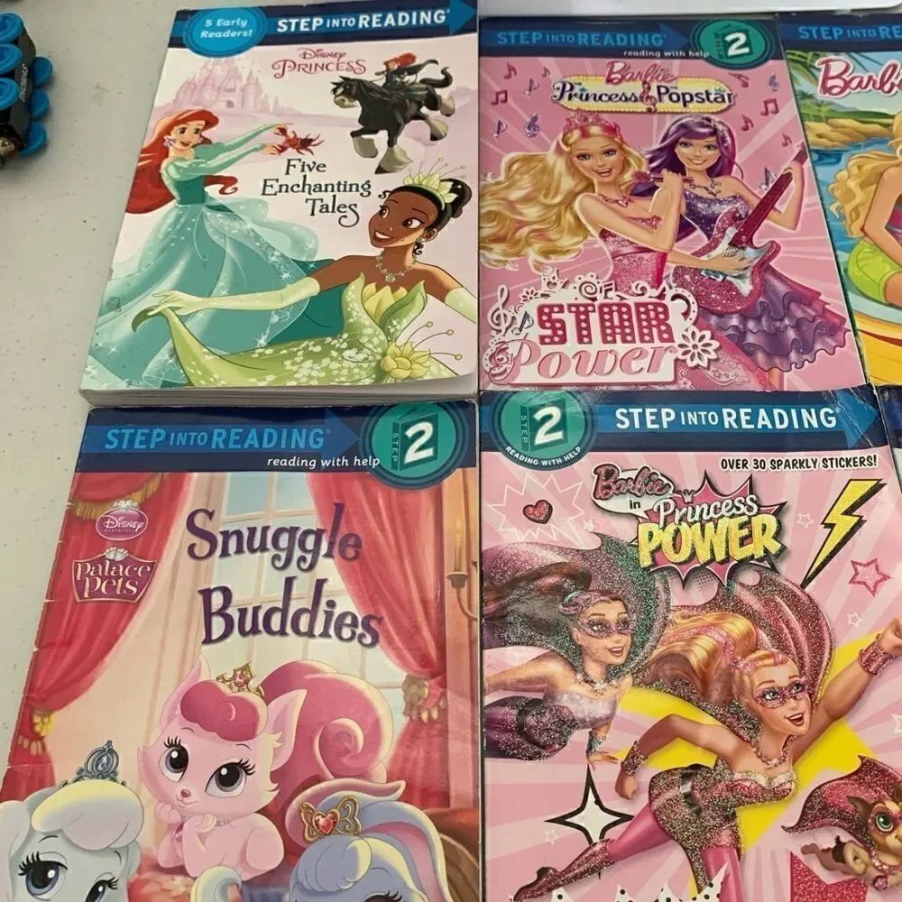 12  Girls Readers - Picture 4 of 6